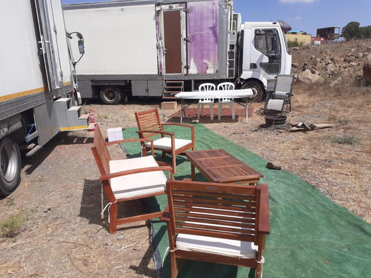 Luxury Caravan Truck In The Golan Heights Bruchim Qela' Alon Zewnętrze zdjęcie